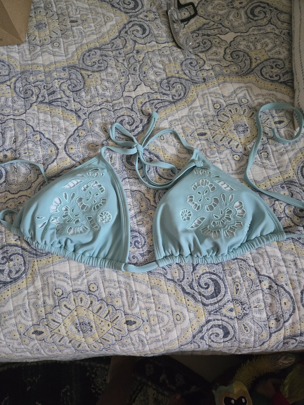 Venus size 12 Aqua Cutout Embroidered Triangle Bikini Set - Picture 2 of 5